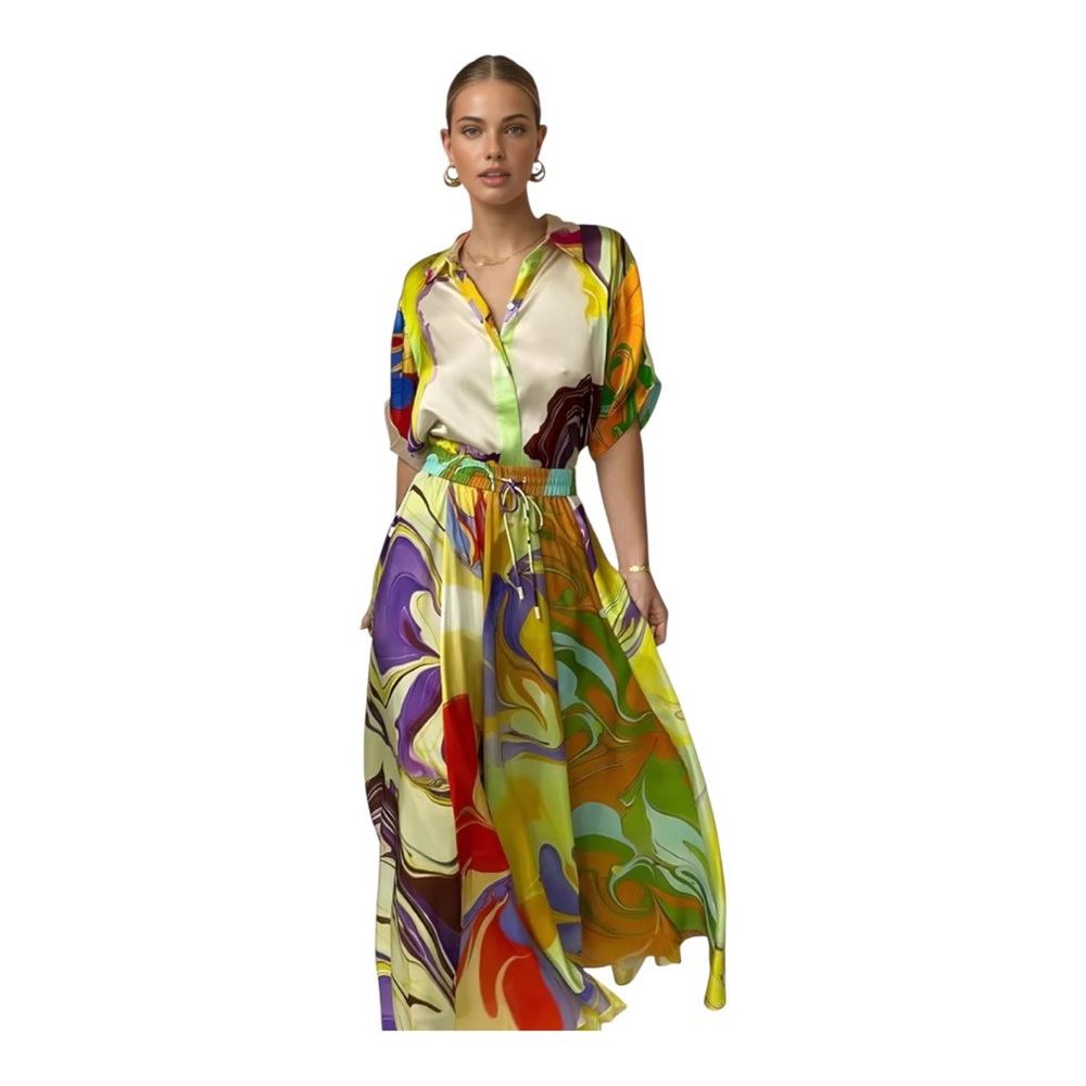 COMMENSE Satin Print Drawstring Skirt Set
Maxi- Multicolor, Size Small NWT